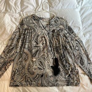 Cute shirt with cute pattern🤩